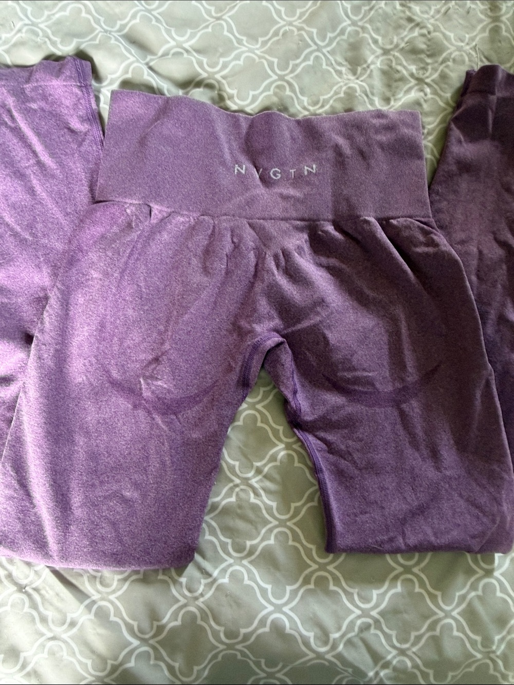 NVGTN  High-Waist Leggings — Purple & Olive - Picture 2 of 3